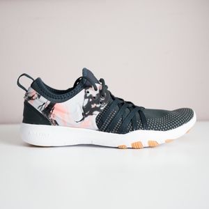 Nike Free Trainer 7 Cross Training Sneaker 7.5